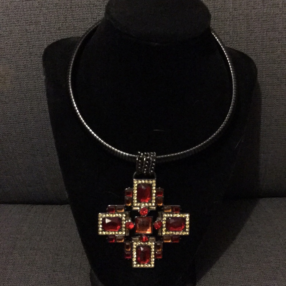 Stunning gothic necklace - Picture 4 of 7